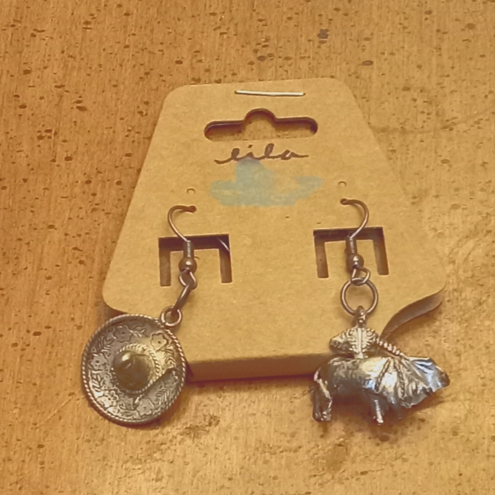 Lila Taurian Force Sterling Silver 925 Earrings